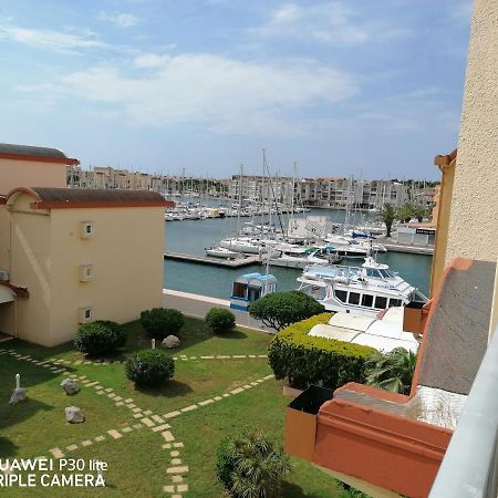 Sur Le Port, Studio Avec Vue Sur La Marina Apartment Gruissan Luaran gambar
